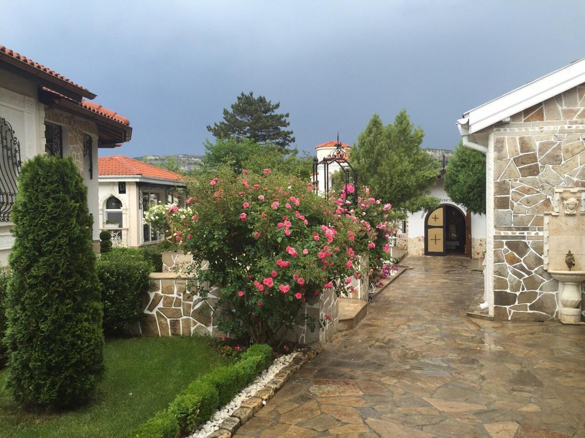Villa St. Michael Madara Ngoại thất bức ảnh