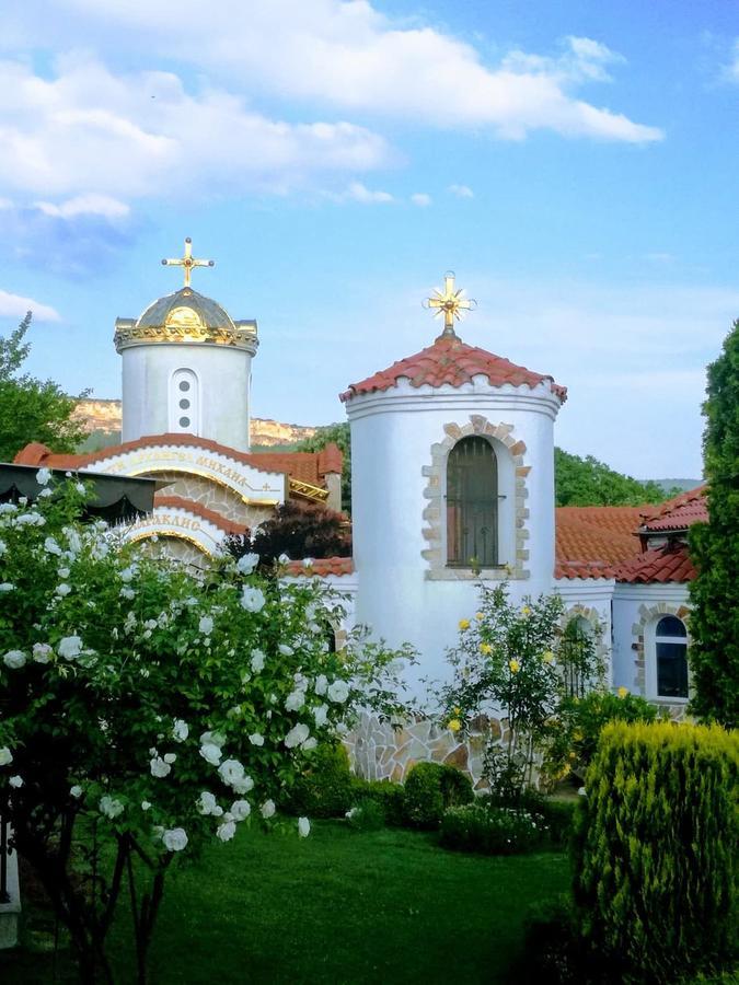 Villa St. Michael Madara Ngoại thất bức ảnh